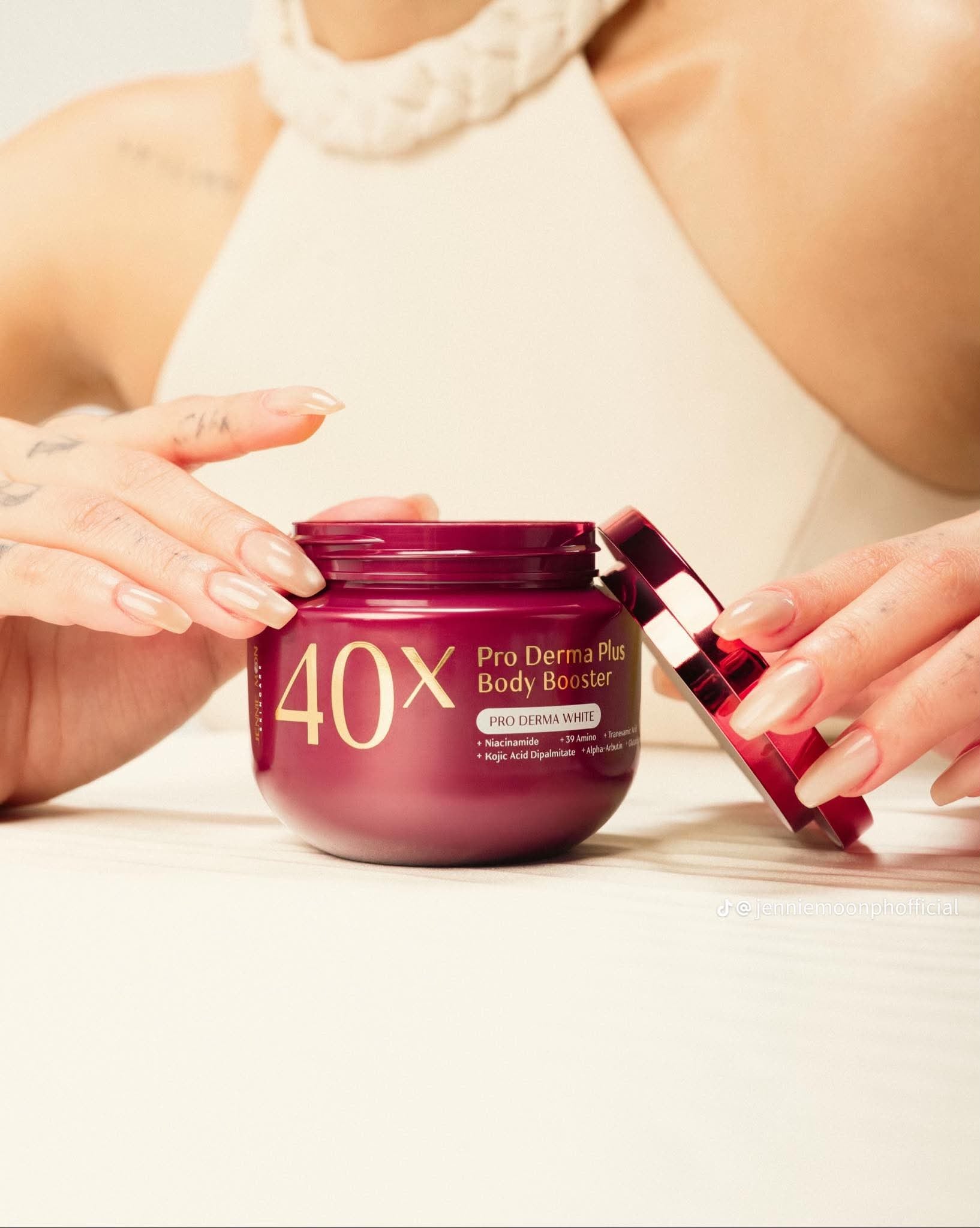 JENNIE MOON 40X Pro Derma Plus Body Booster