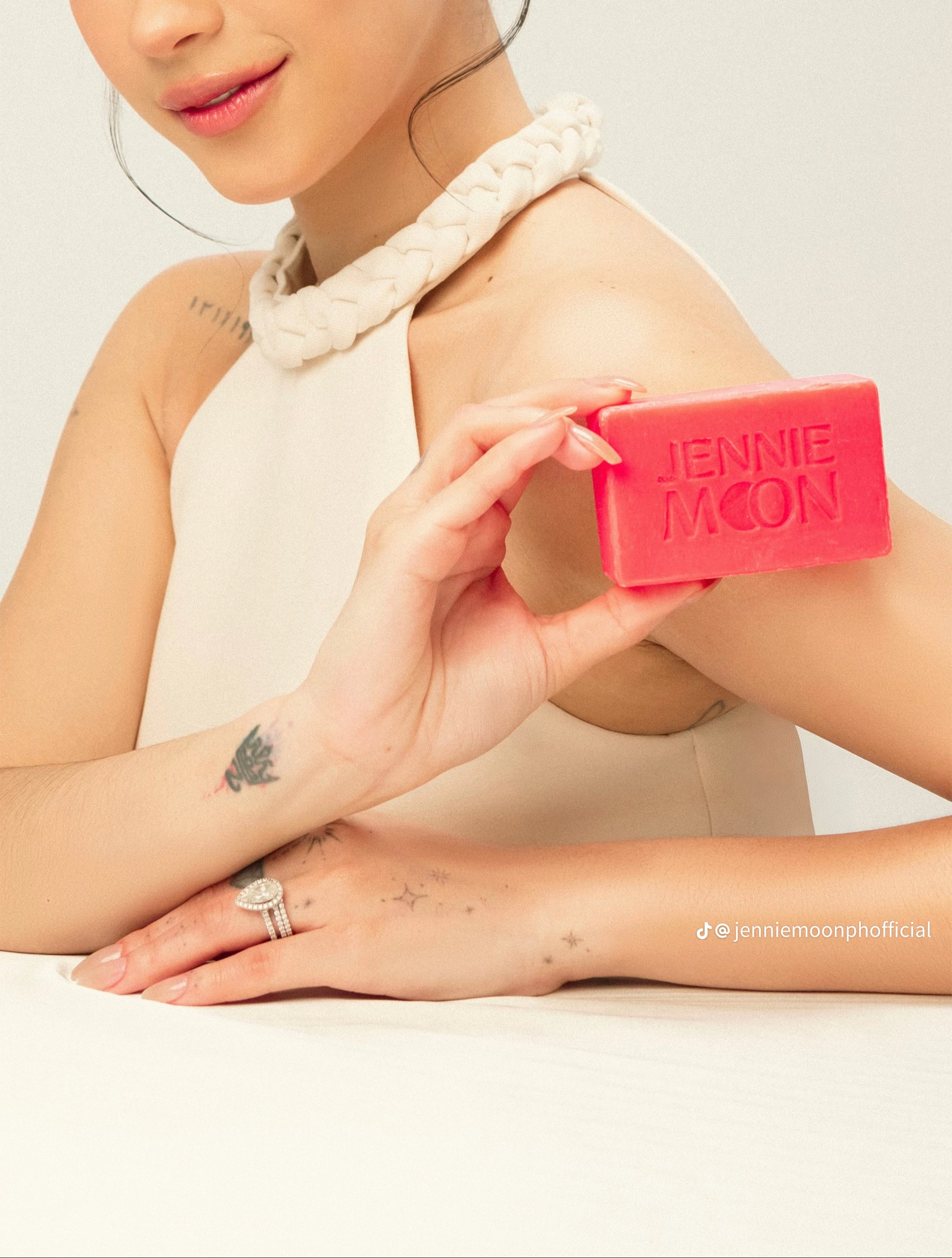 Jennie Moon 90X Power of Moonlight Soap 160g